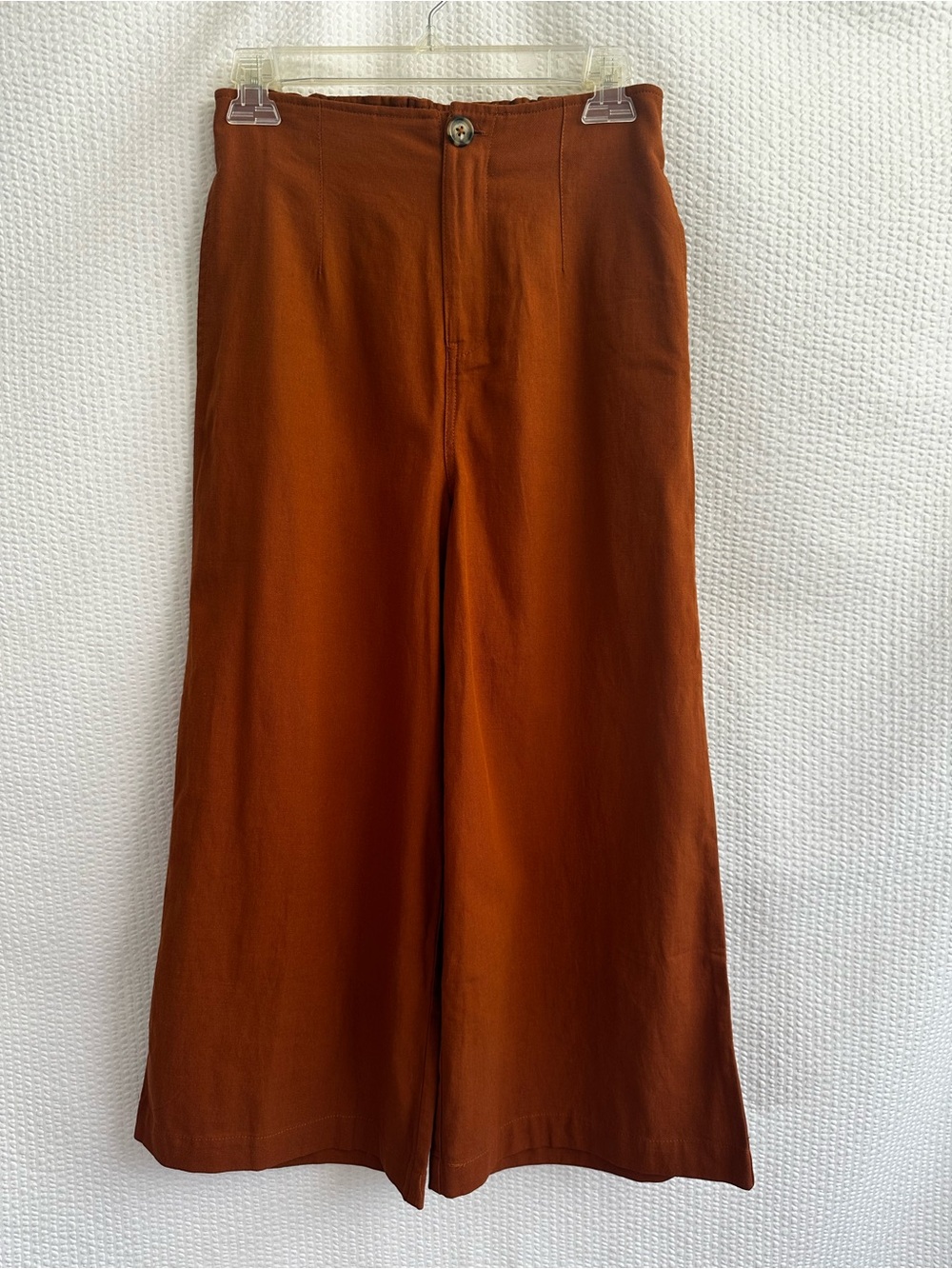 Good Luck Gem Women’s Rust Brown High Waist Crop Pants Size: Small NWT